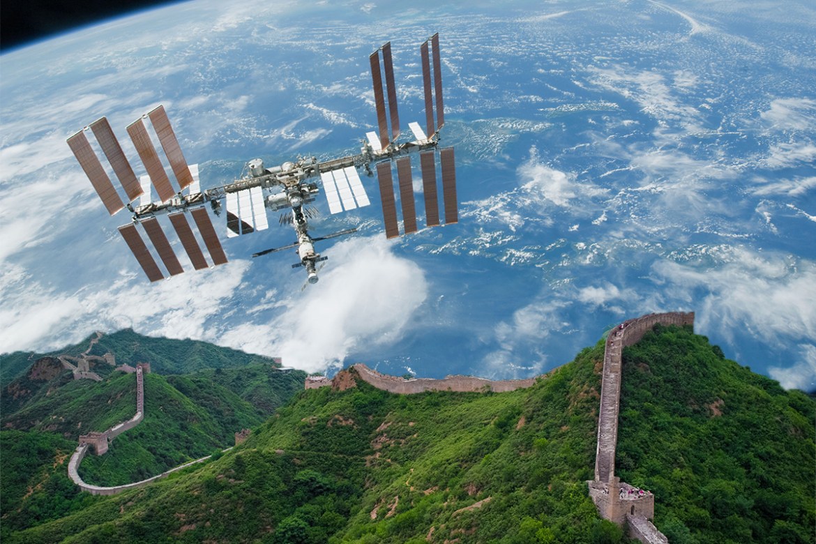 image of the Great Wall of China from space